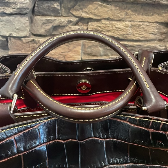 Dooney & Bourke Small City Barlow. Croc Embossed. Brown. EUC - Picture 11 of 15